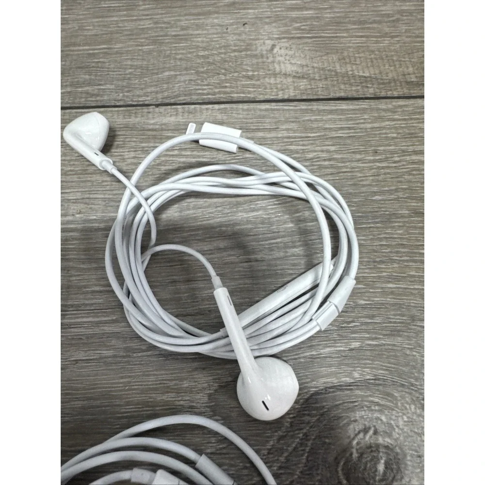 Apple 10W Genuine USB Wall Power Adapter Charger Lightning Cable for iPad iPhone